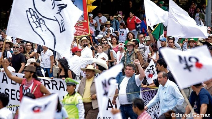 Movimientos sociales y resiliencia democrática en México